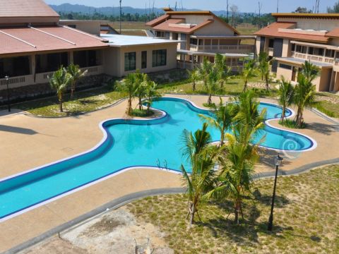 Concrete Pool Image 1