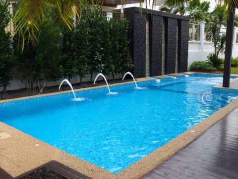 Concrete Pool Image 3